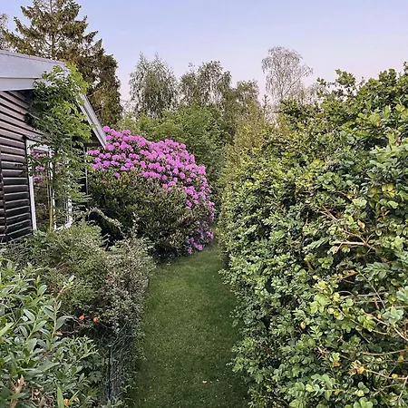 Hébergement de vacances Log Within Walking Distance Of The
